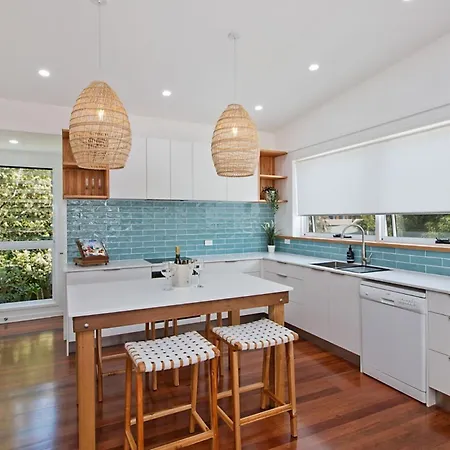 Oceanfront Beach House On Marine Parade Kingscliff Exterior photo