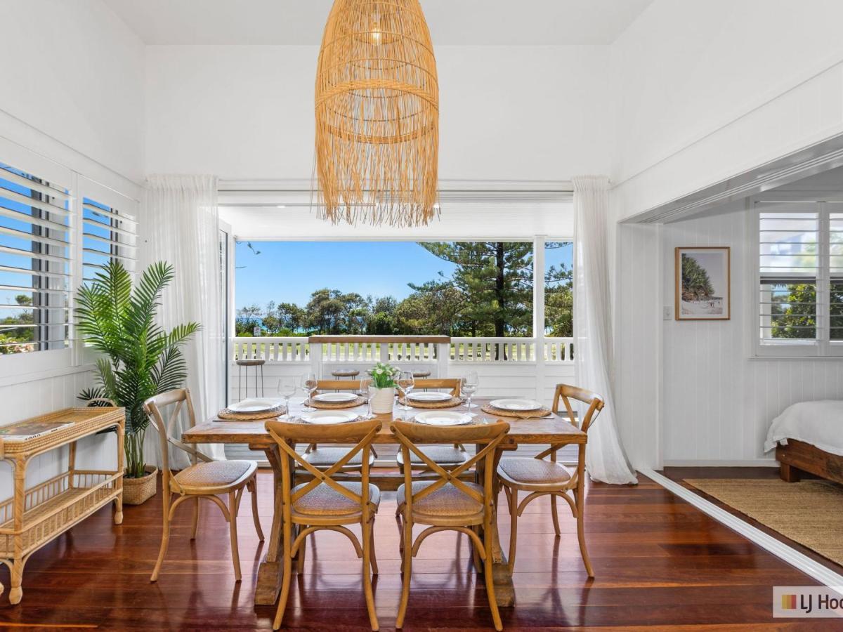 Oceanfront House On Marine Parade Holiday home Kingscliff