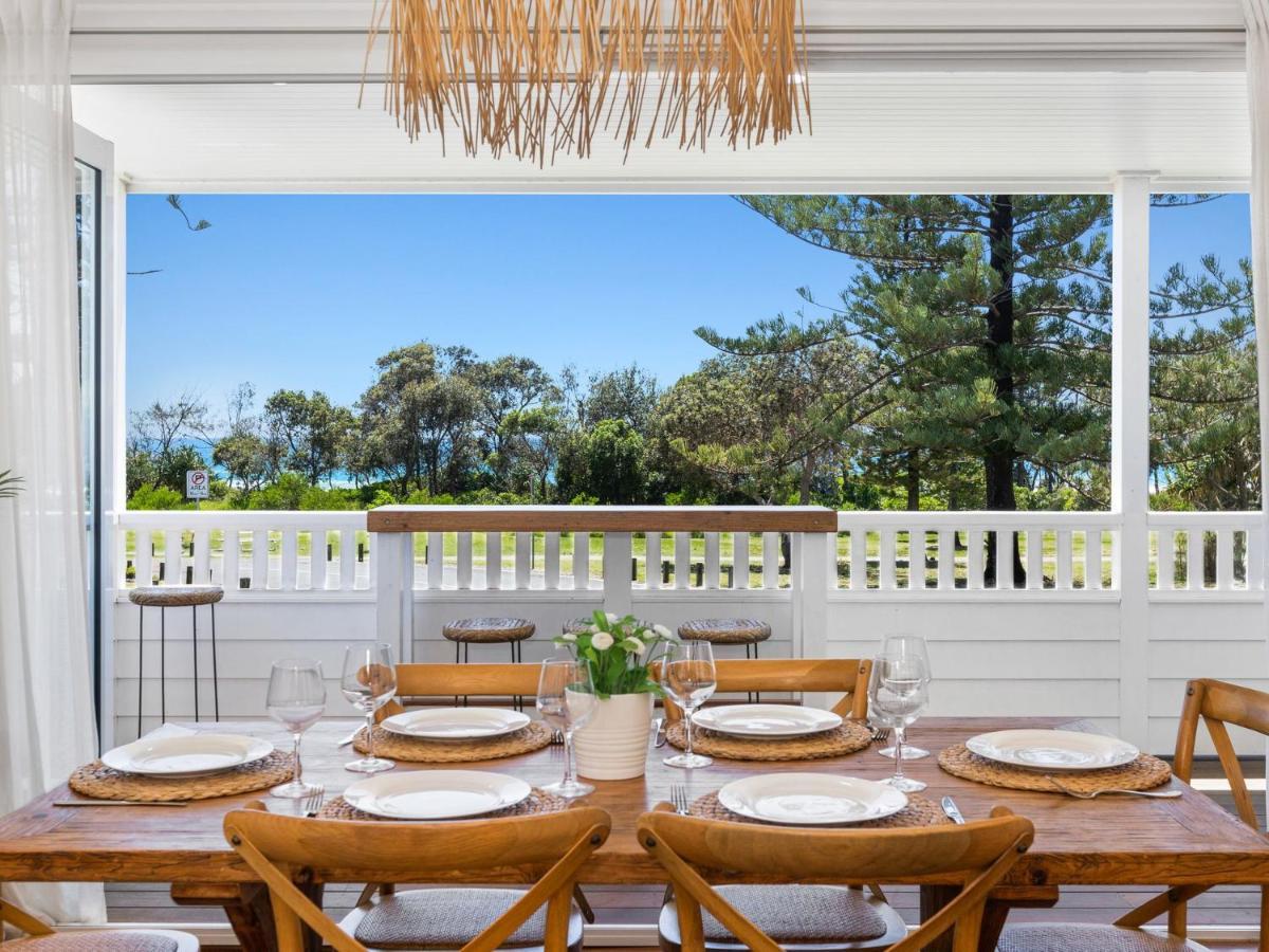 Oceanfront House On Marine Parade *