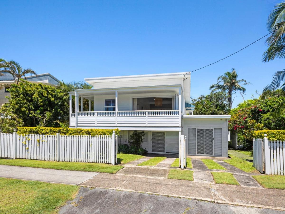 Oceanfront House On Marine Parade *