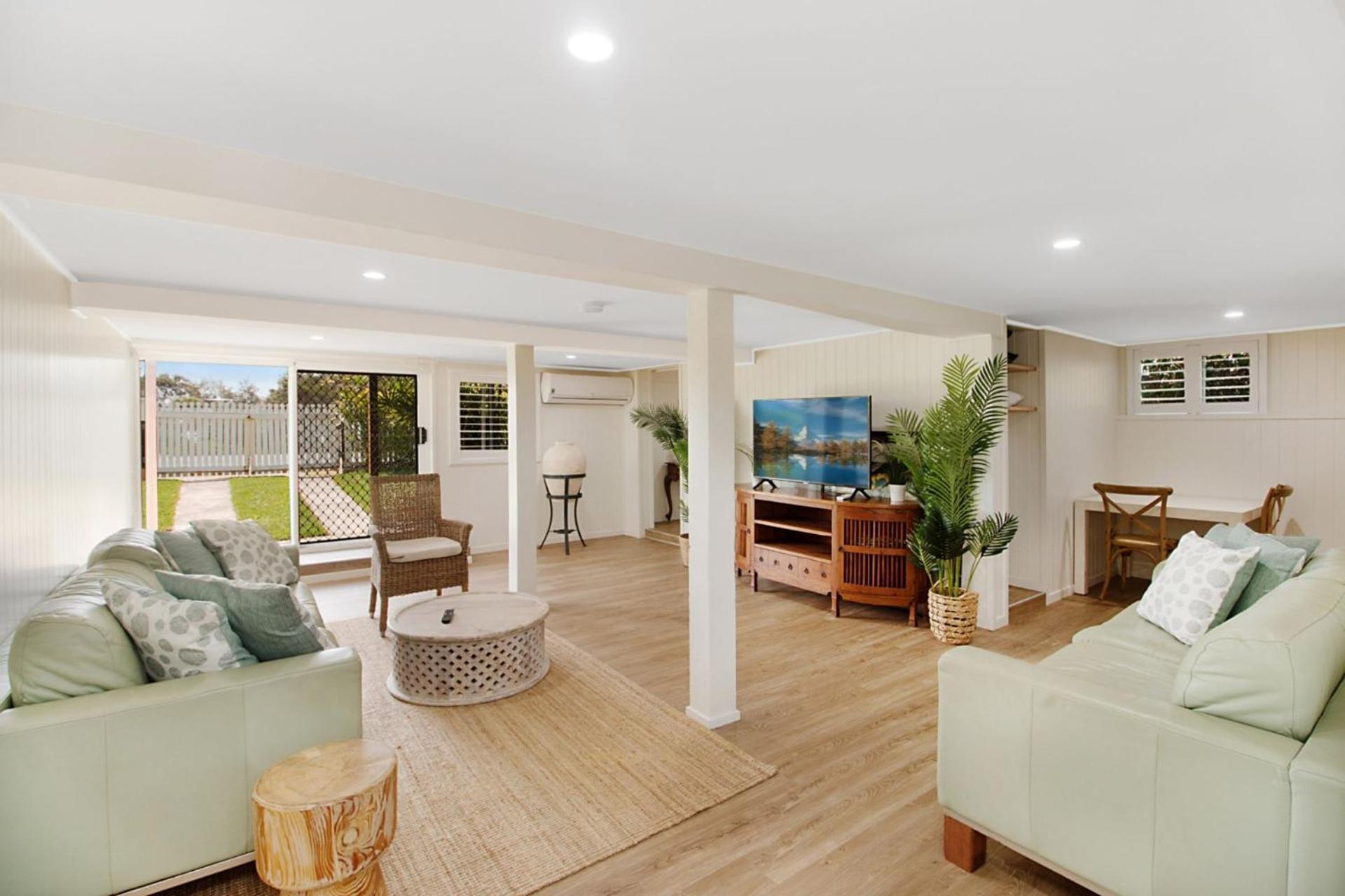 Oceanfront House On Marine Parade