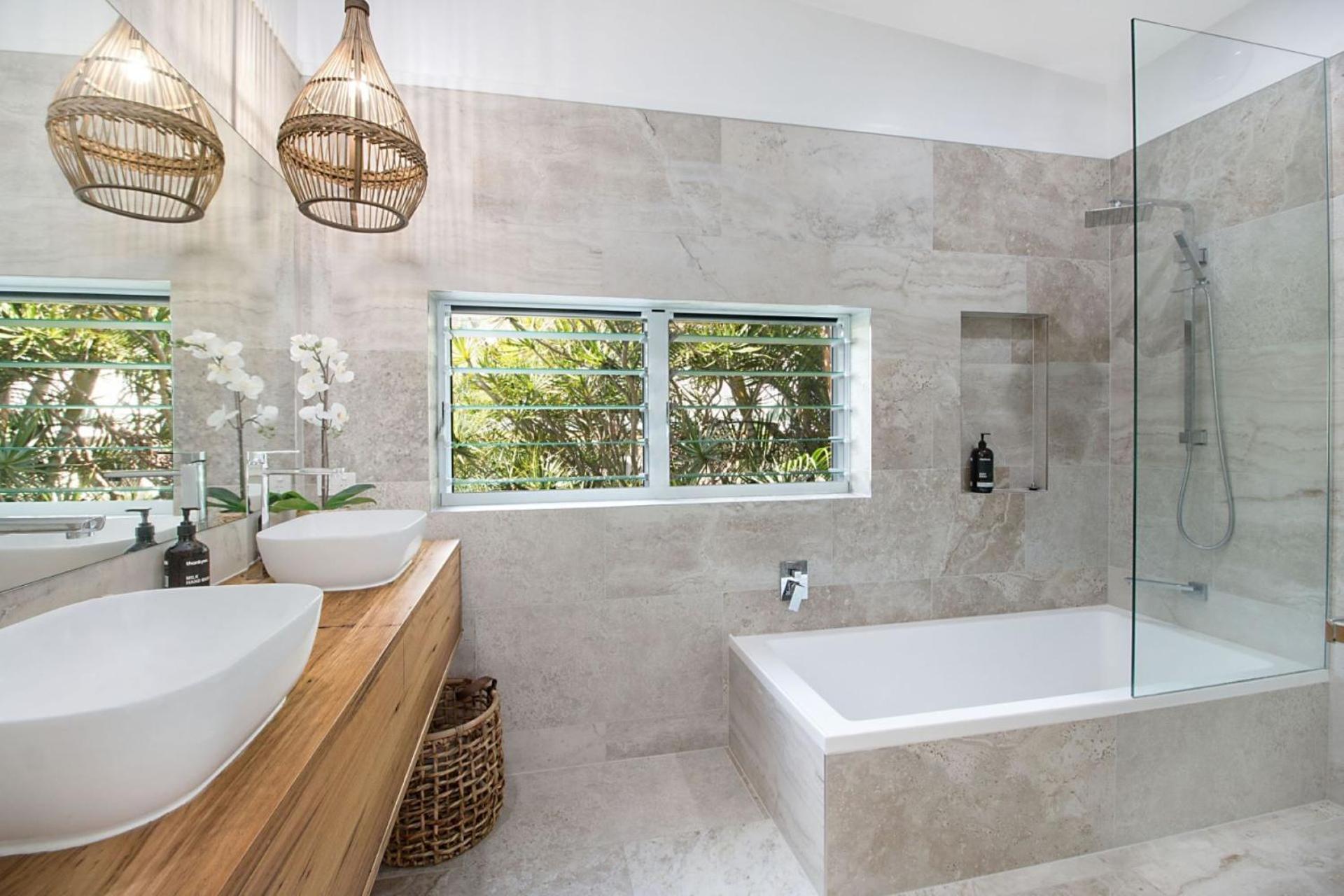 Oceanfront House On Marine Parade * Kingscliff